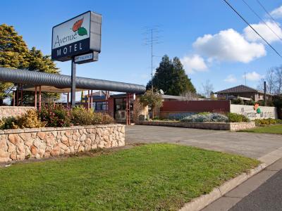 Avenue Motel